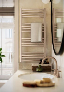 Sèche-serviette Eau Chaude - Champagne - Raccordement Aux Extrémités - Lena/SX -Sèche-Serviettes salledebain marbre radiateur champagne lena 1